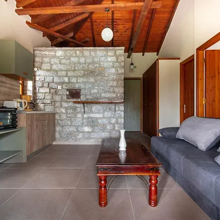 Porto Kalamitsi Stone-built