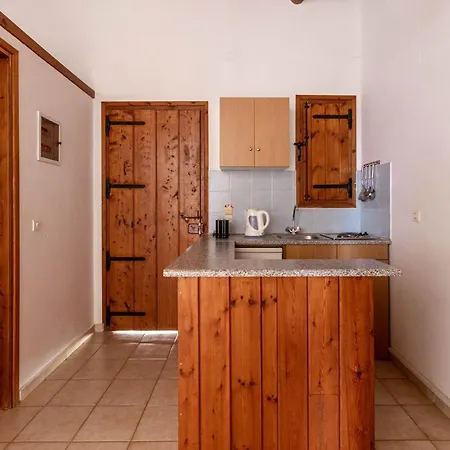 Holiday home Porto Kalamitsi Stone-built *