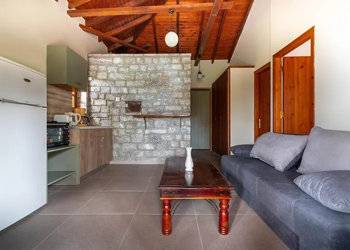 Porto Kalamitsi Stone-built